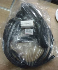 Toyota Genuine Lexus SC430 Weatherstrip, Removable Roof, Front 63251-24030*