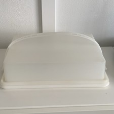VTG TUPPERWARE Large Cake Carrier 15x11  Sheet Cupcake Handle Storage Rectangle
