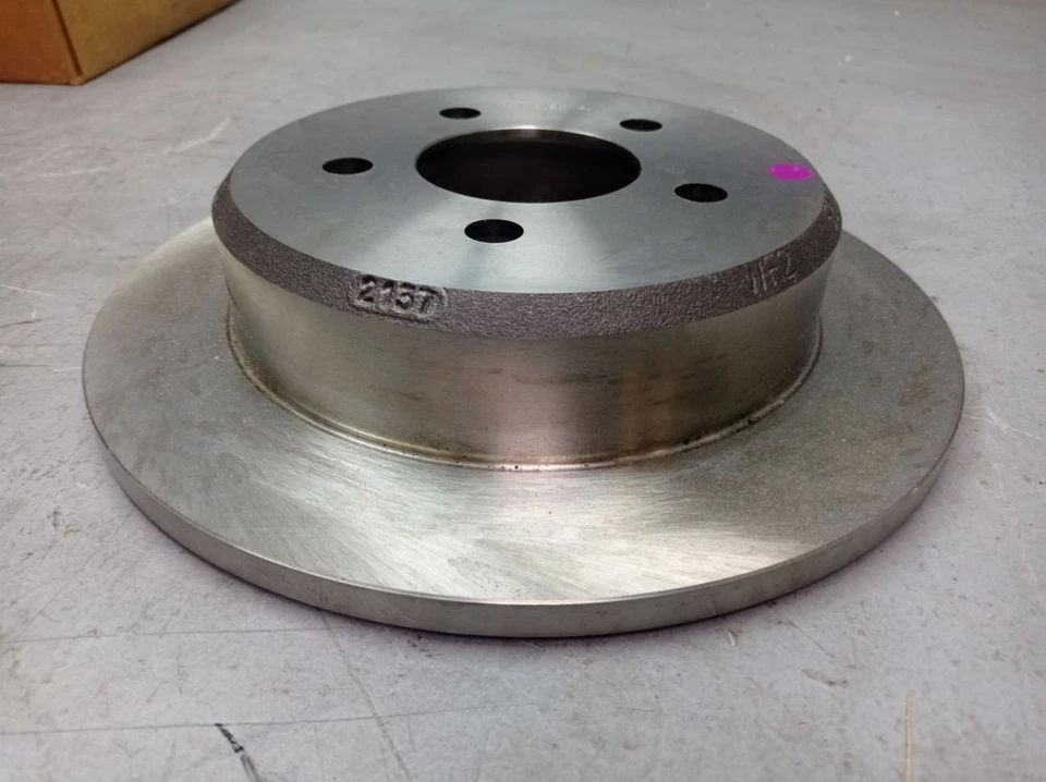 Rear Brake Disc Set 2 Piece for Jeep Wrangler SJ,TJ 52008184AB - Image 4 of 4