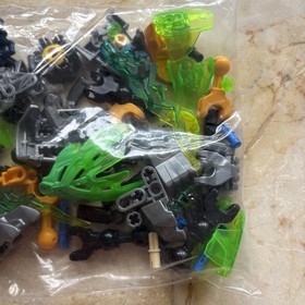 LEGO Bionicle Protectors Set 70778 Protector of Jungle 100% COMPLETE