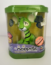 Vintage Neopets Voice Activated Pet Green Kougra by Thinkway Toys 2003 Sealed