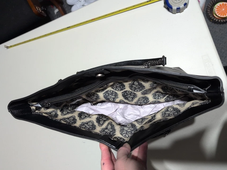 Ed Hardy Large Unisex Faux Leather Tote Skull Rose Cross Y2K new - Image 4 of 4