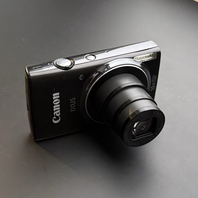 Canon IXUS 155 / PowerShot ELPH 150 IS 20.0MP Digitalkamera - Schwarz - Defekt