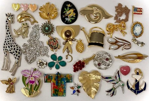 Lot Vtg & Modern BROOCH Pins Costume Jewelry Parts AS IS Craft Art Repurpose A1