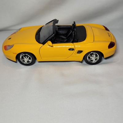 Porsche Boxter 1:24 Yellow-Item# 68028 Porshe Series Collection Die Cast