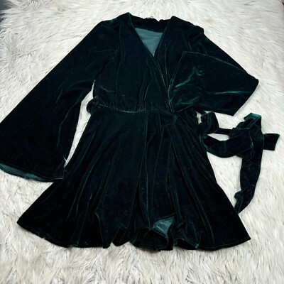 L'Academie Women's XS Green Velvet Bell Sleeve Wrap Dress Witch Goth