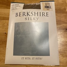 Berkshire Silky Control Top Reinforced Toe Pantyhose Sz Queen 1X / 2X Linen New