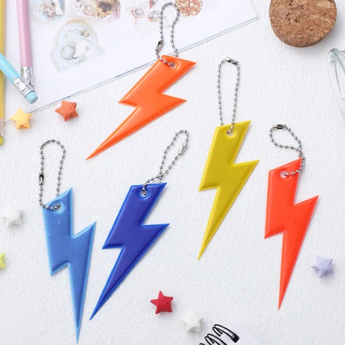 100x Safety Warning Reflector Traffic Reflective Signs Hanging Pendant Keyring - Picture 11 of 12