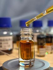 Icy Whisper Kynam Oud Oil   Chinese Agarwood Essential Oil  Cool  Long-Lasting