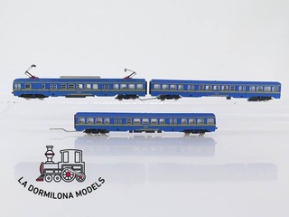 MG1927 Escala N IBERTREN AUTOMOTOR Serie 440 AZUL RENFE S/C