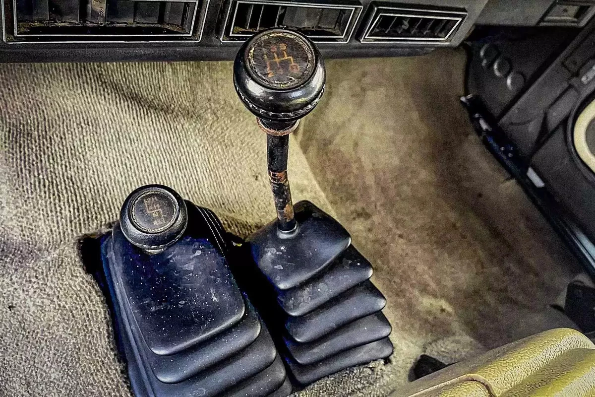 A gear shifter for a four-wheel-drive vehicle