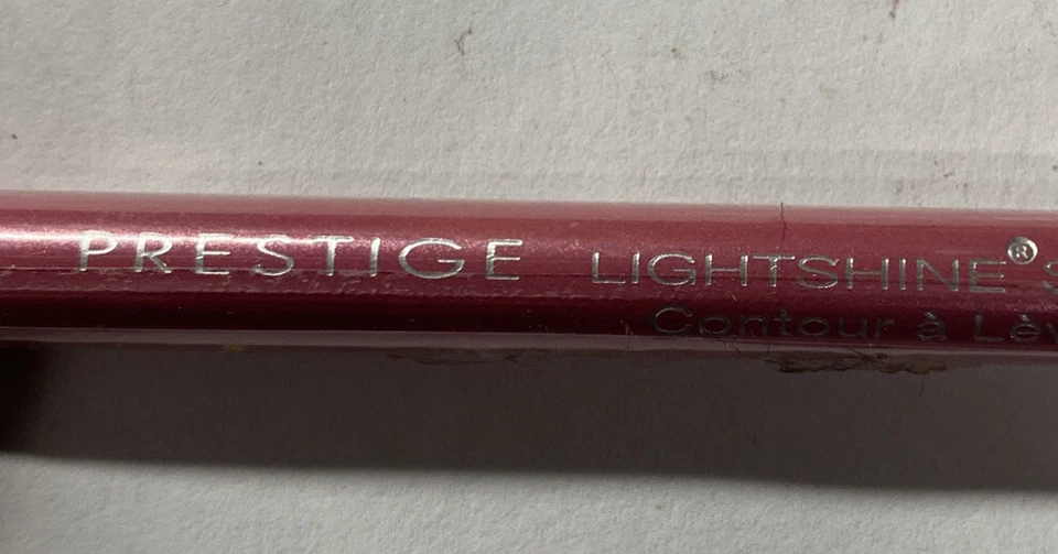 Prestige Lightshine Sheer Gloss Lip Liner in shade GL-01 Calla (Sealed) - Image 4 of 4