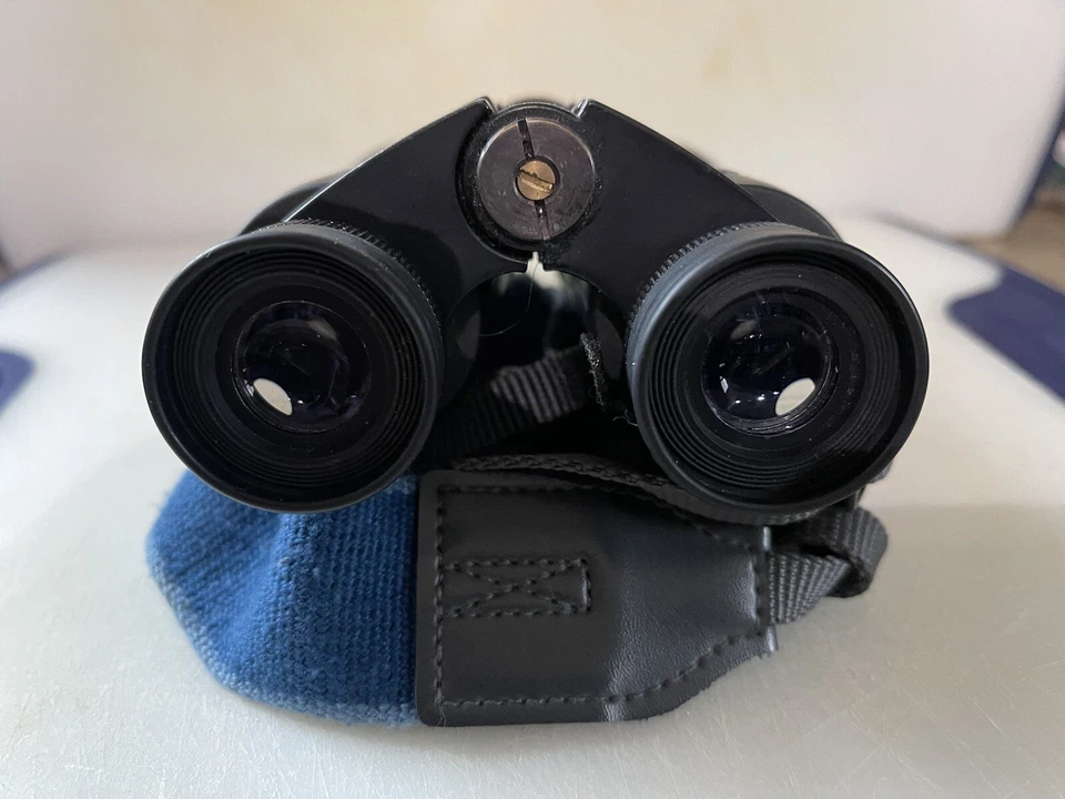 Vintage Swift 8X30 Binoculars With Case - Image 3 of 4