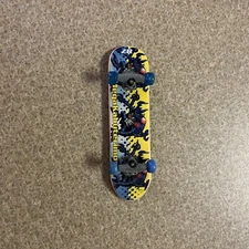 Vtg Bandai Digimon DX Tech Deck Skateboard #87 Megakabuterimon Fingerboard Y2K