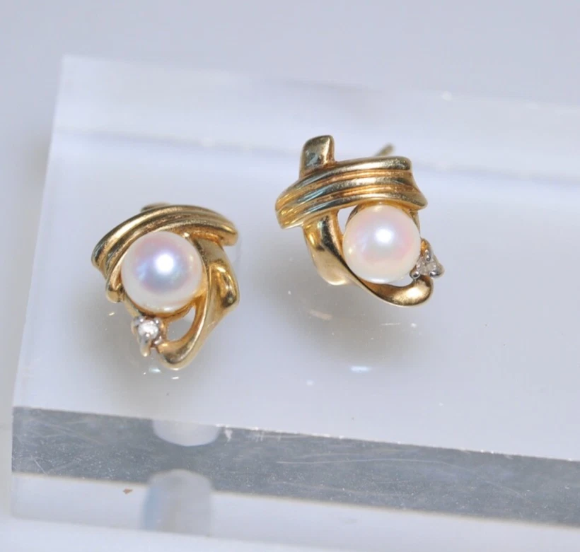 X Aretes de perlas de oro amarillo de 10kt pequeños diamantes perforados poste 2,2 gramos Foto 2 de 4