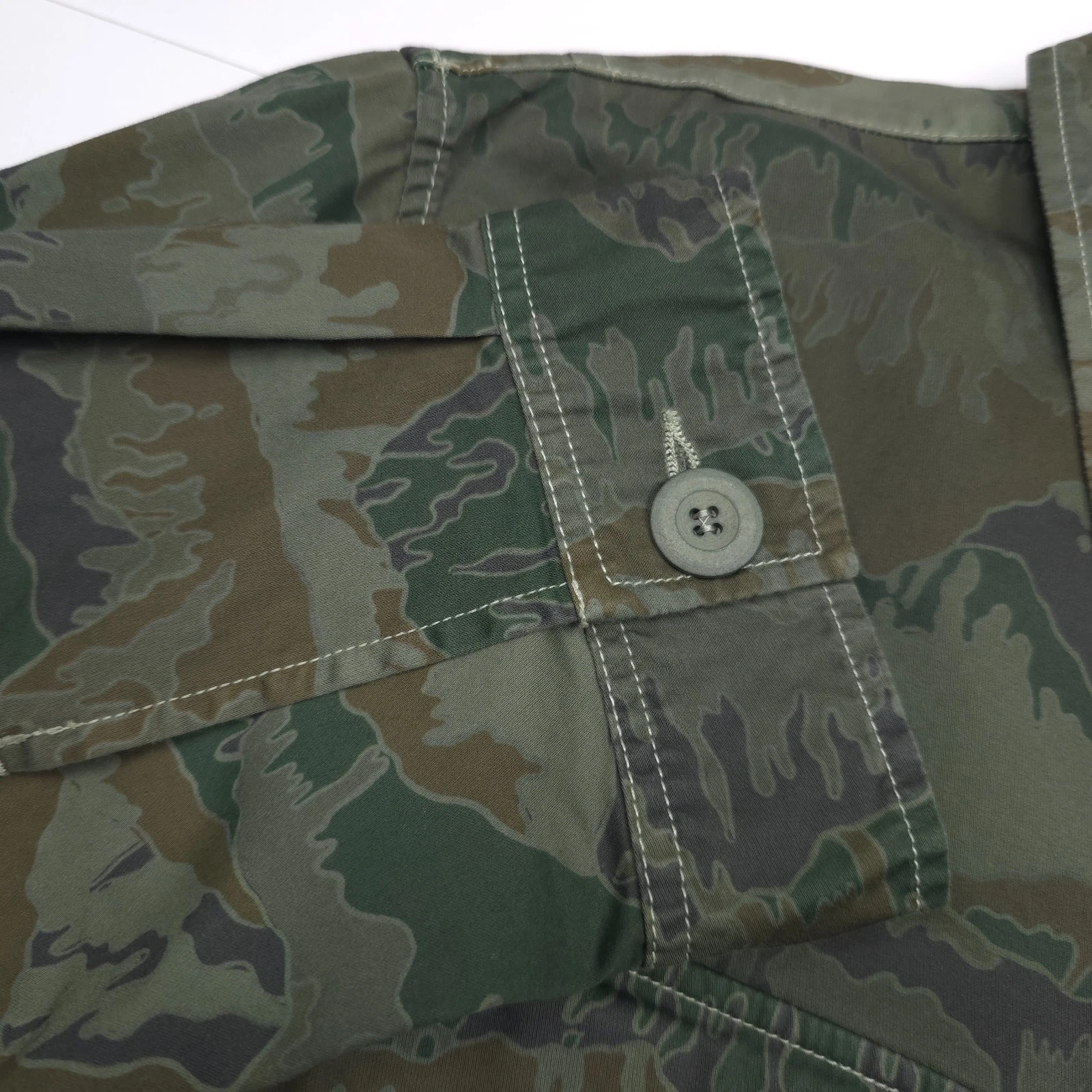 PS Paul Smith Mountain Camo Field Jacket Mens Medium Greyish Green Camouflage image 4