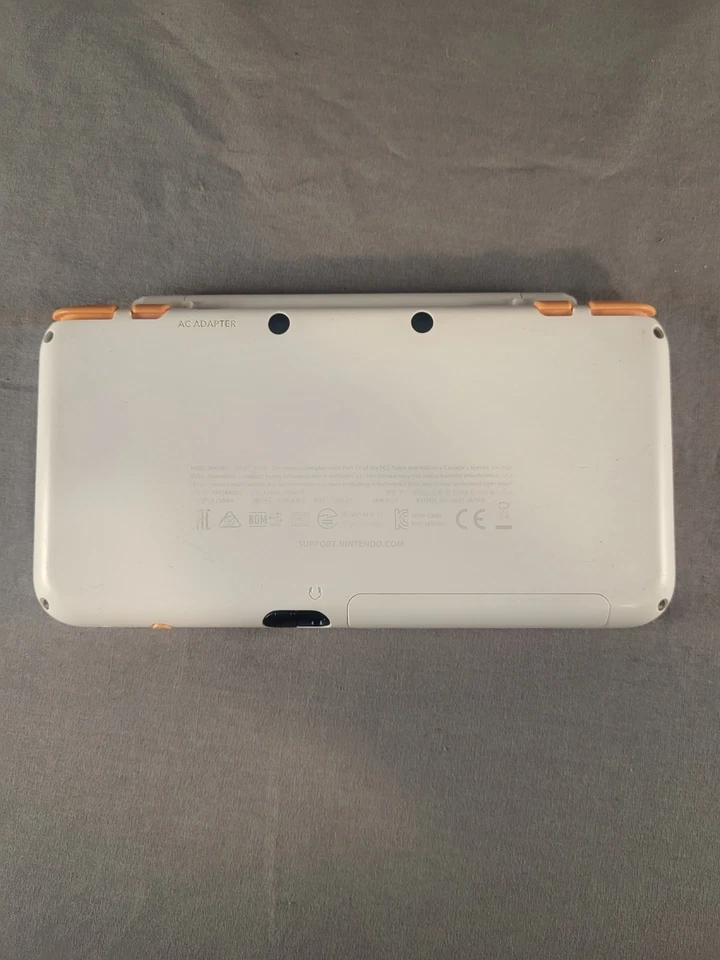 Nintendo 2DS XL Handheld System - JAN-001 - White & Orange - Charger - Tested! - Image 3 of 4