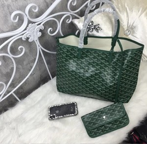goyard tote medium