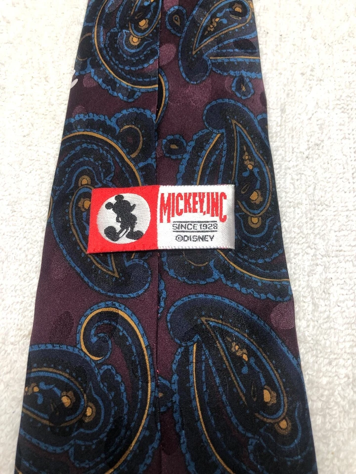 CORBATA MICKEY INC PARA HOMBRE BORGOÑA CON MICKEY PLUTO GOOFY 4 X 60 Foto 4 de 4
