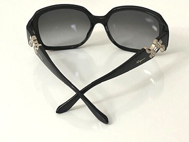 SALVATORE FERRAGAMO - SF642SR 001 ITALY BLACK Authentic  display picture 1