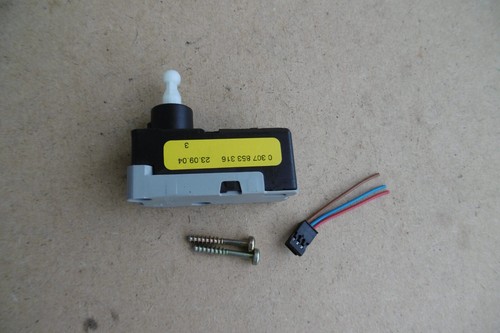 Stellmotor Opel LWR Scheinwerfer original AL 0307853316 Corsa