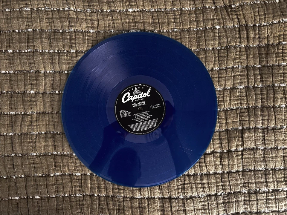 Megadeth Youthanasia Vinyl Blue Record(scratches on record) - Image 3 of 4