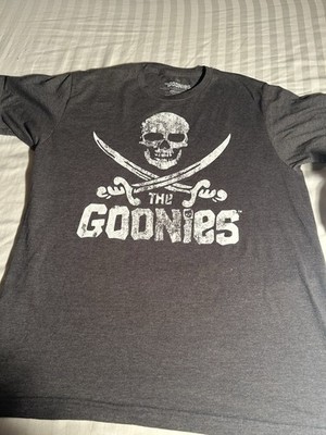 Ripple Junction The Goonies Skull Logo Men's Gray Crew Neck T-Shirt Size L
