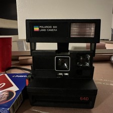 Polaroid 600 Land Camera 640 Series Vintage Black with Insta Film pack