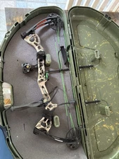 Bear Archery Vast RTH Compound-Bow Package - AV02A210A7R