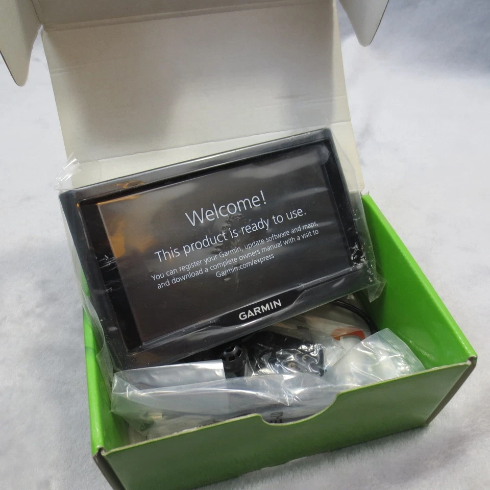 Garmin Nuvi 57LM 5" Vehicle GPS Navigator Touchscreen Lifetime Map Update New OB - Image 3 of 4
