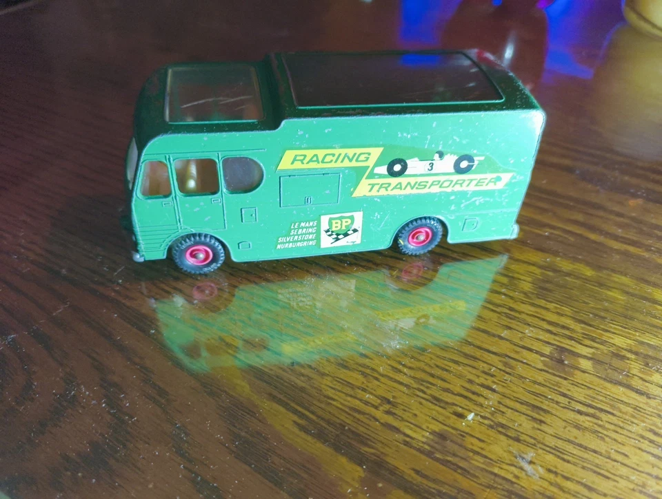 oBo- Matchbox King Size - K-5 Racing Car Transporter - Bild 2 von 4