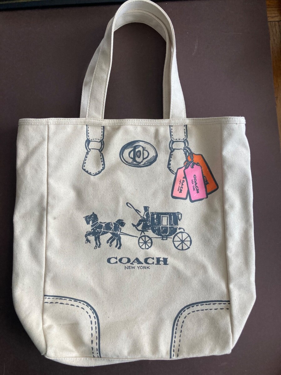 Coach Cream canvas horse & carriage logo hangtag turnlock trompe l 
