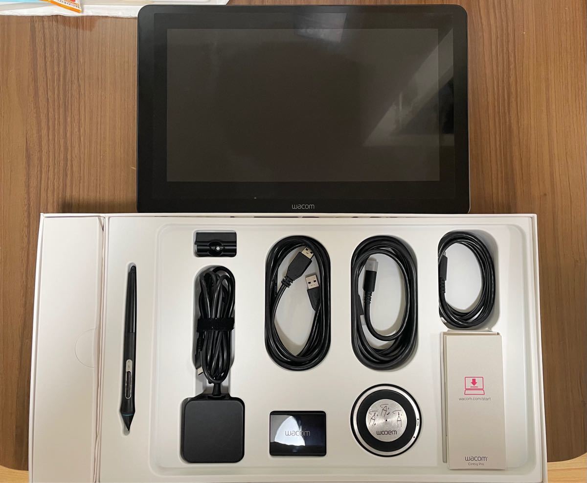 WACOM液タブ cintiq Pro DTH-1320/K0 おまけ多数