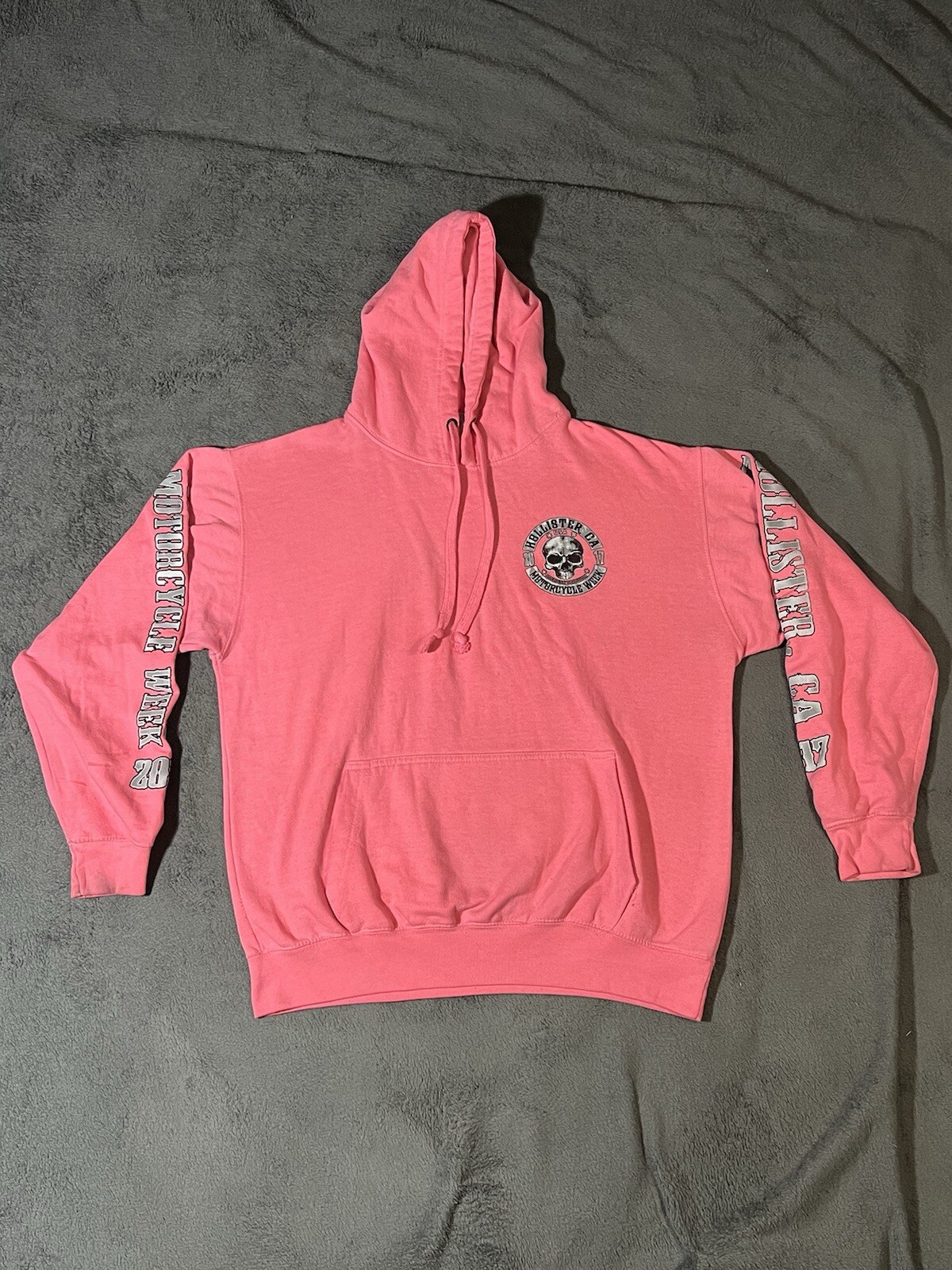 Hollister Motorcycle Week 2017 Hoodie Size M Pink Back Graphic Design
