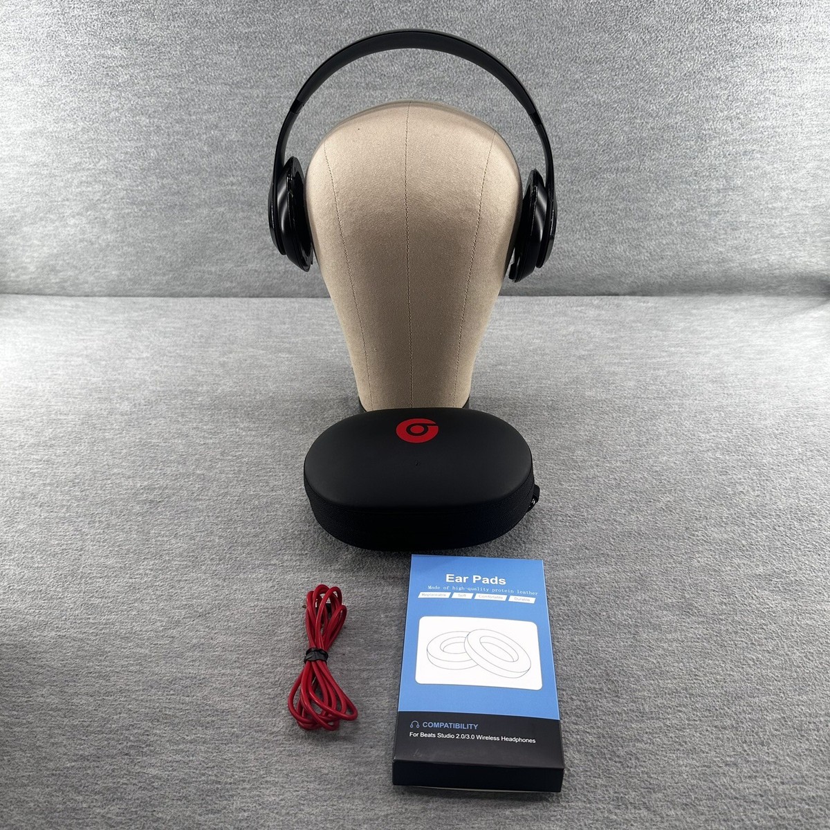 Beats By Dre Studio 2 Wired Over Ear Headphones Color Black/Red