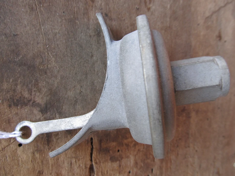 NOS 1956 Packard Clipper Executive Patrician 400 vacuum advance 1116116 - Изображение 4 из 4