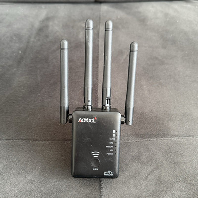 AOYOOL WLAN Repeater Wi Fi Extender, 4 Antennen, 2x LAN RJ 45, WPS, Schwarz