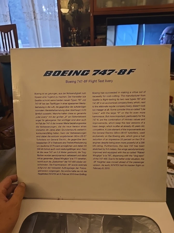 HERPA - 1/200 - BOEING 747-8F - Flight Test Livery - Art. 553857 - Immagine 3 di 4