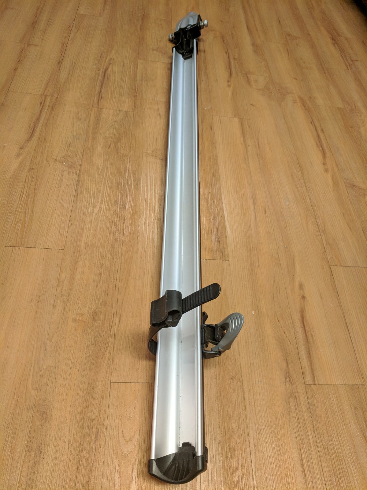 THULE 590 V2 FORK MOUNT BICYCLE CARRIER BIKE ROOF RACK eBay