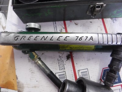 Greenlee 767A Hand Pump & Ram Hydraulic Knockout Driver