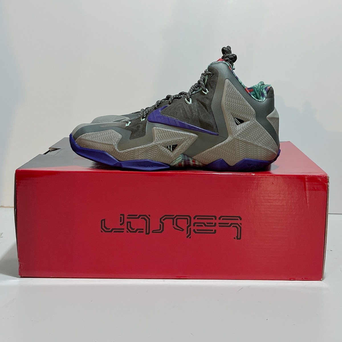 616175005
LeBron xl
Size 13 Lebron 11 Terracotta Warrior - Gem main image 3