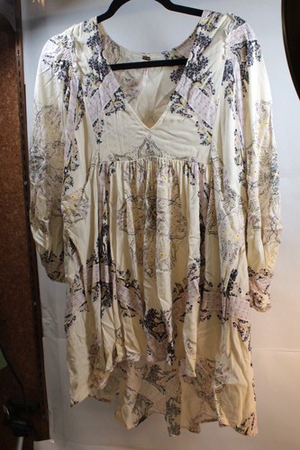 Women's Free People Cream Girl Talk Tunic Top blouse Paisley Pockets Size S - Picture 2 of 12