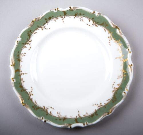 Royal Doulton Fontainebleau Green Bread & Butter Plate Bone China England - Picture 1 of 2
