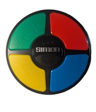 Simon 2019 Hasbro Electronic Game Batteries Included, Works Great