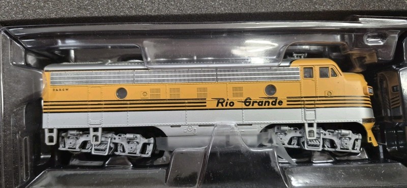 Athearn Genesis F7A DRGW #5741 DCC 