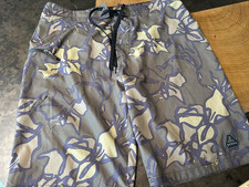 PRANA CAMO UPF 50 BOARD SHORTS MENS 32