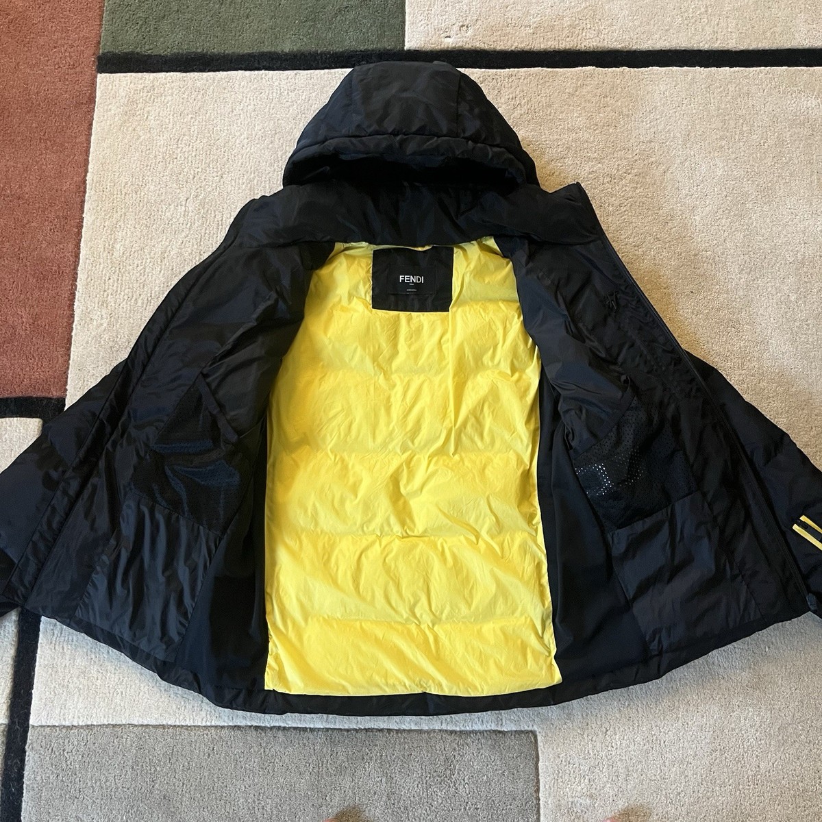 Fendi monster Men's Puffer Jacket Sz48 Amazing Condition Karl
