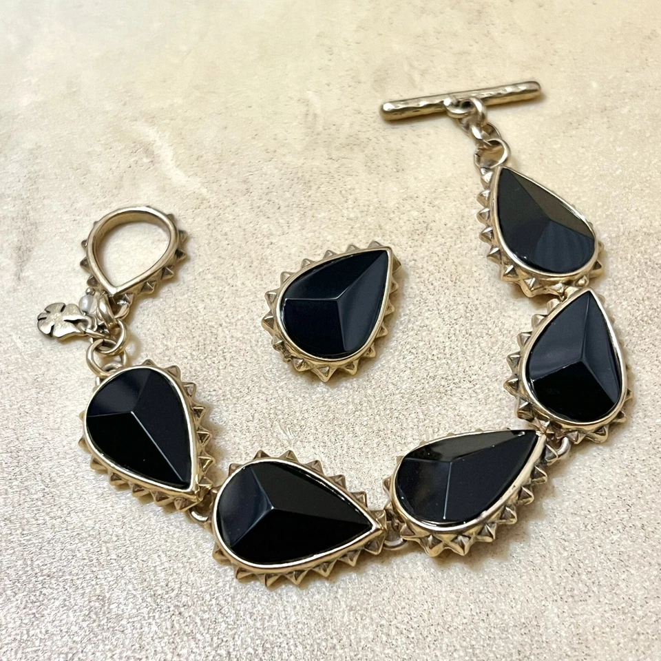 Lucky Brand Bracelet, Gold Tone w/ Black Teardrop Links, Brutalist Spiky Toggle - Image 3 of 4