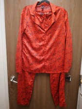Maidenform Size M Long Sleeve V Neck Button Front 2 Piece Pajamas Set