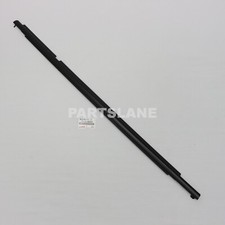 Toyota Land Cruiser 2008-2015 Oem Rear Right Door Belt Molding 75730-60050 Toyota Land Cruiser 2008-2015 Oem Rear Right Door Belt Molding 75730-60050